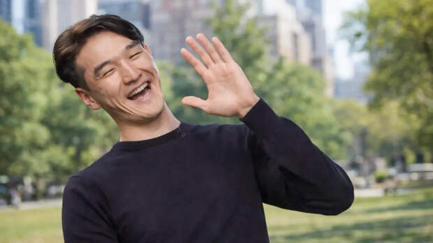 "Единственная радость": Сабуров пошутил о жене и выдворении из России