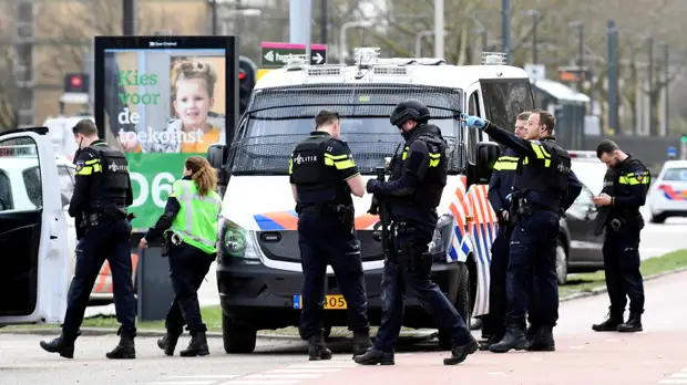 Стрельба была зафиксирована в нескольких районах Утрехта
