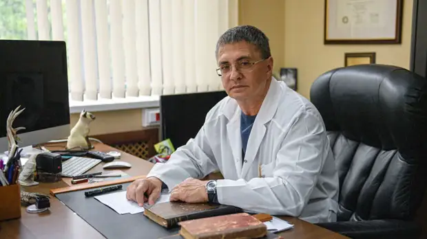 Мясников предупредил о риске эпидемии гриппа с высокой смертностью