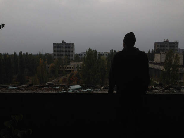 30 фото, сделанных сталкерами, которые нелегально заночевали в Чернобыле S.T.A.L.K.E.R., Чернобыль, зона отчуждения, люди, фото