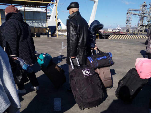 Пассажиры автобуса описали коллапс на Крымском мосту: мёрзли 7 часов