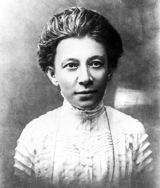 Анна Ильинична Елизарова-Ульянова, 1910 г.