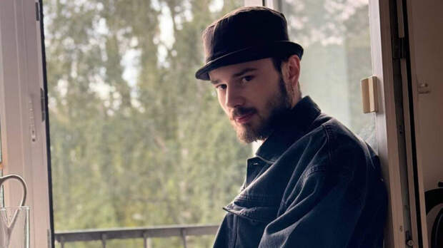 Суд приговорил к 8 месяцам условно блогера, добровольно ставшего иноагентом