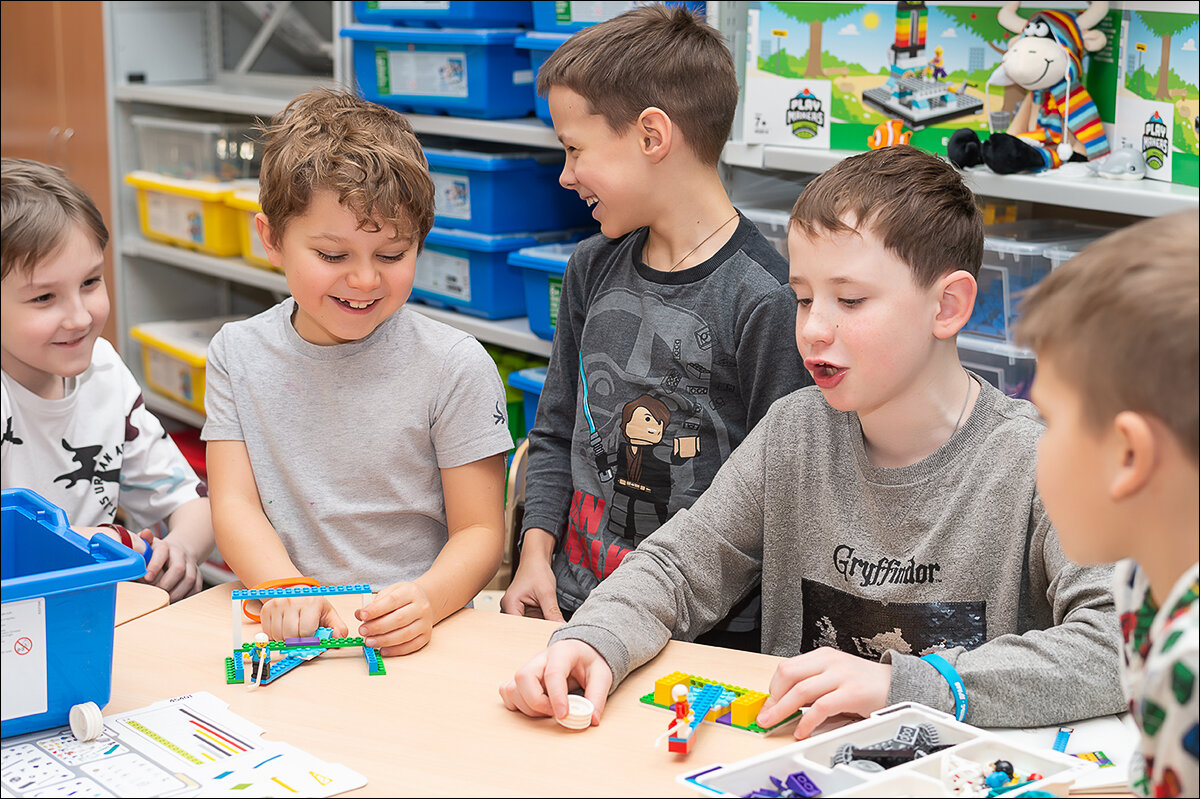 Как обеспечить научный подход? Фотообзор нового конструкторского решения lego® Education BricQ Motion 45401