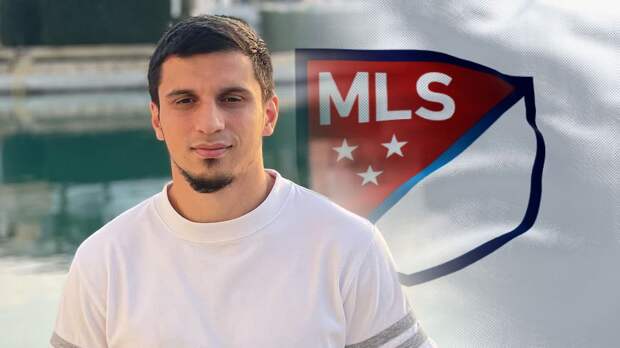 Шапи получил красную карточку в матче Открытого кубка США, чуть не подравшись с соперником