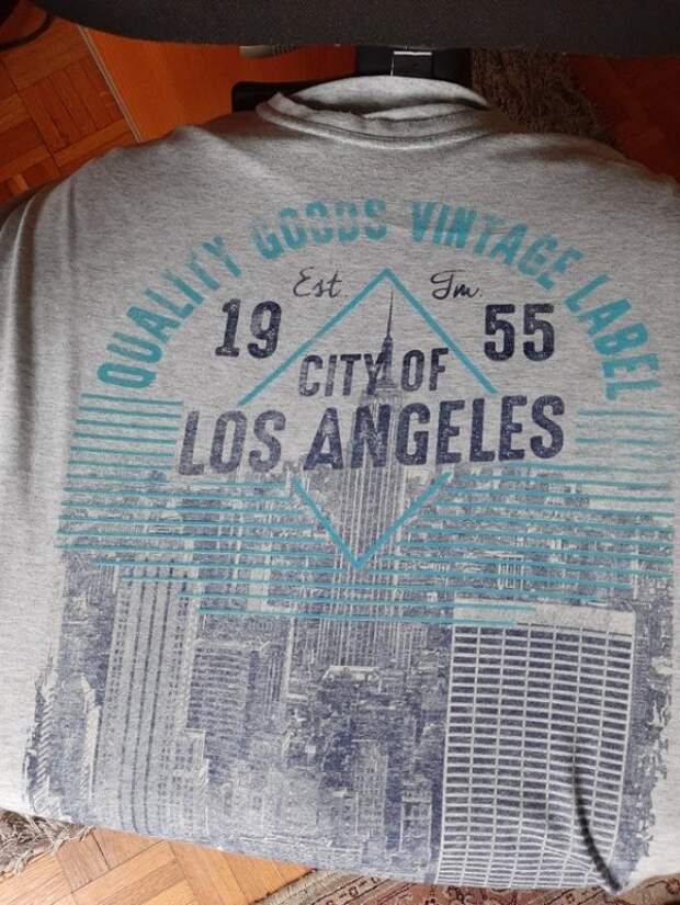 Написано Лос-Анджелес, а изображен Нью-Йорк