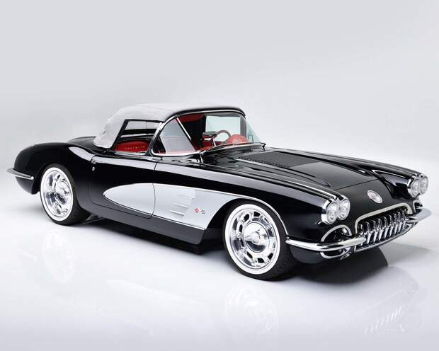 Потрясающий Corvette рестомод 1958 года с двигателем V8