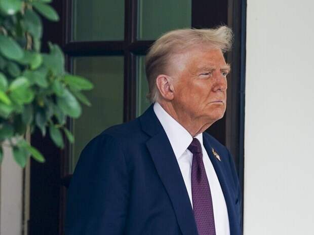 Трамп рассматривает вариант захвата острова Харк в Персидском заливе, чтобы разблокировать Ормузский пролив