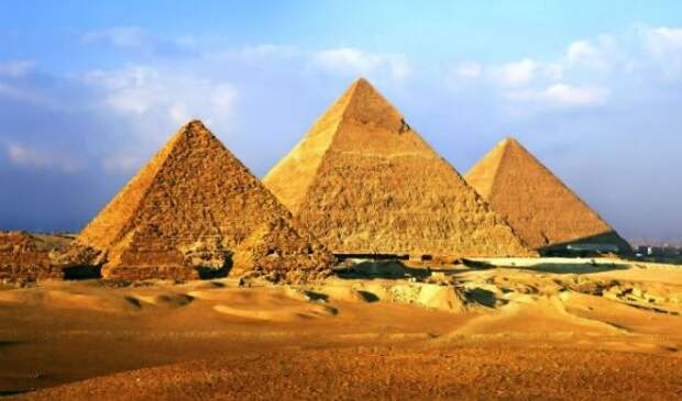 Пирамиды Гизы были созданы в качестве гробниц