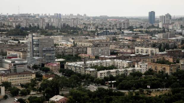 Синоптики предупредили об ураганном ветре в Волгограде 27 апреля