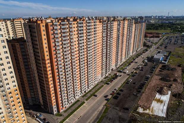 В этом жилом комплексе живет 20,000 человек! Как там все устроено?