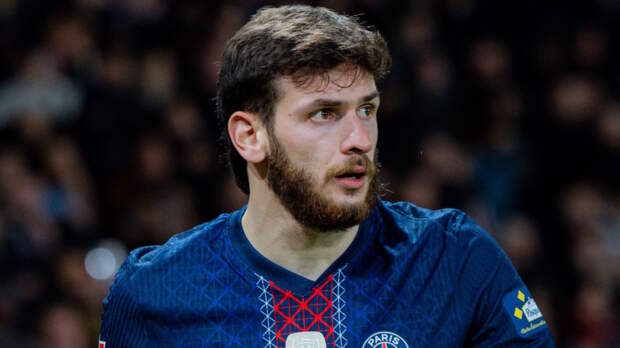 "Арсенал" изучает летний трансфер Кварацхелии из ПСЖ