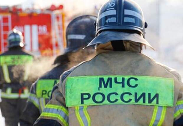 Пожар под Тихорецком: людей попросили не выходить на улицу и закрыть окна. Что угрожает здоровью?