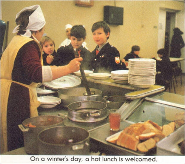 Жизнь обычной школьницы в далеком 1987 году