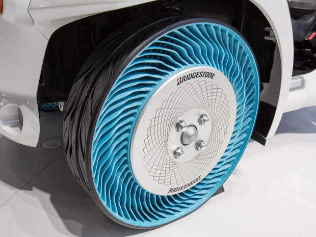 20141002-bridgestone-air-free-concept-tire-paris-motor-show-2014-002
