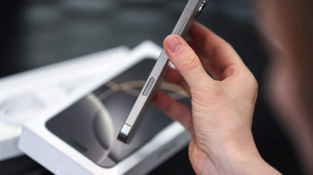 Российским спортсменам на Олимпиаде-2026 отказались вручать подарочные смартфоны