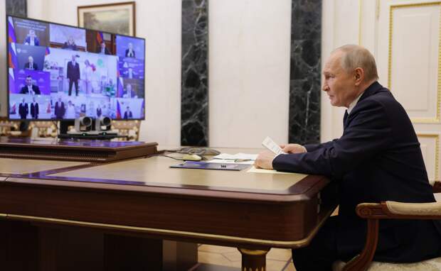 Путин обсудит с членами Правительства социально-экономическое развитие Крыма и Севастополя