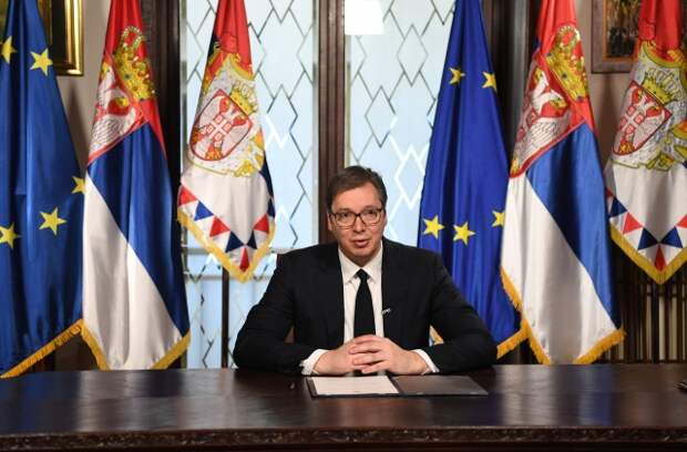 Президент Сербии Вучич ответил канцлеру ФРГ на требования ввести санкции против России и признать Косово