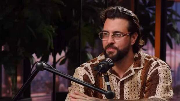 Стали известны подробности жизни ведущего Антона Штейна незадолго до смерти