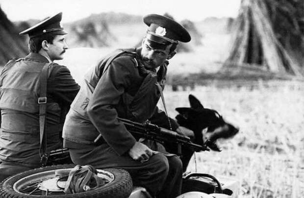 Подборка атмосферных фотографий из 90-х