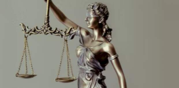 В Новосибирске работодатель посадил работника за полиграф, а после теста попросил уволиться