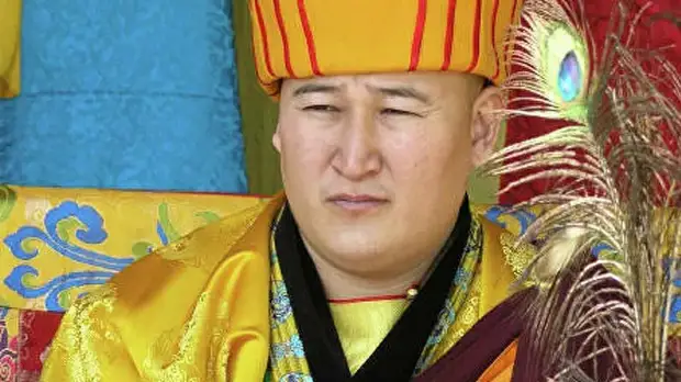Умер заболевший коронавирусом верховный лама Тувы