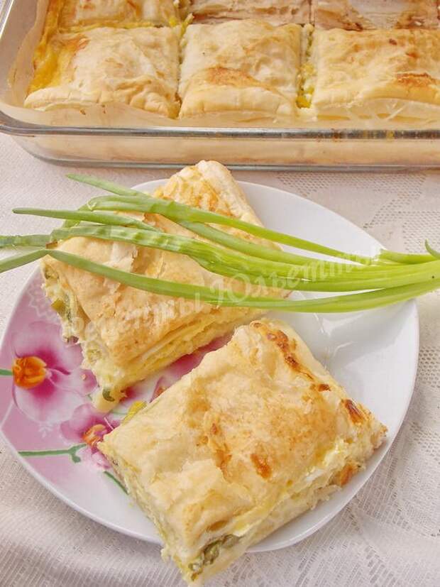 вкусная баница с несладкой начинкой