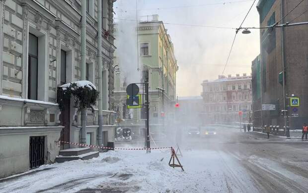Петербург освободят из снежного плена к 12 января