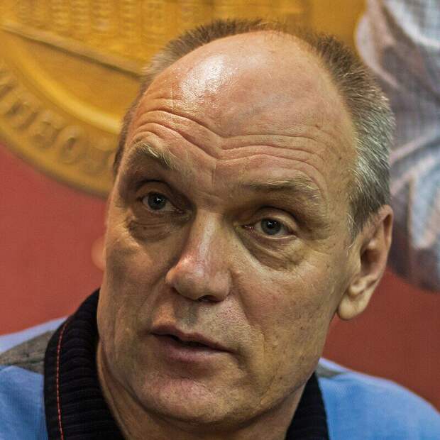 Экс-футболист "Спартака" Бубнов: у нас в России все психи