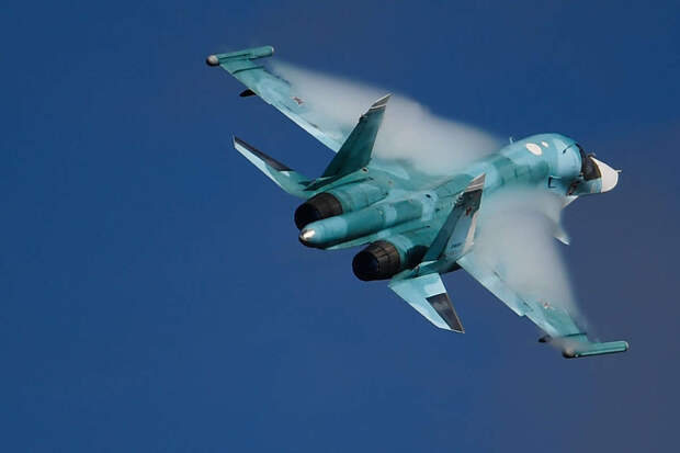 Самолеты Су-34 ВКС нанесли бомбовый удар по опорному пункту ВСУ