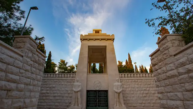 Черногория одобрила санкции против России