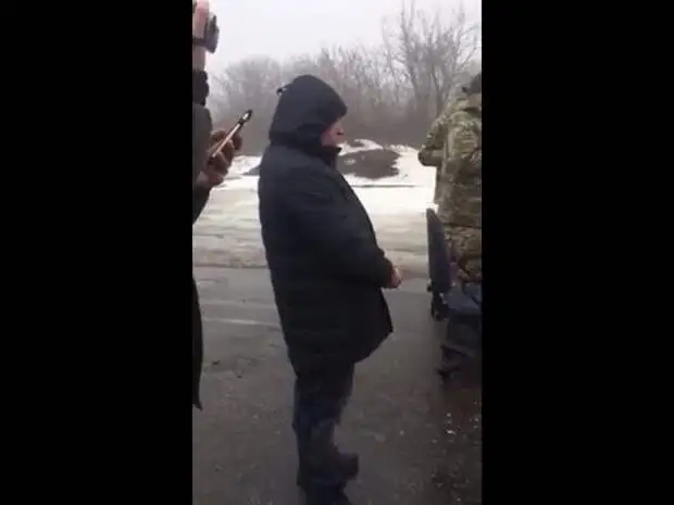 В Донбассе задержали украинского командира, прятавшегося в женской шубе