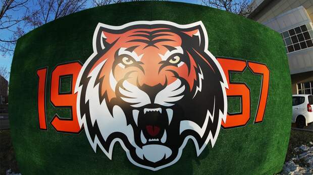 «Амур» продлил контракт с Егором Воронковым