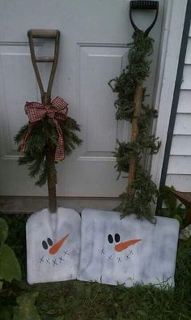 great easy thrift store idea or dollar store baby kiddie shovel and decorations!: 