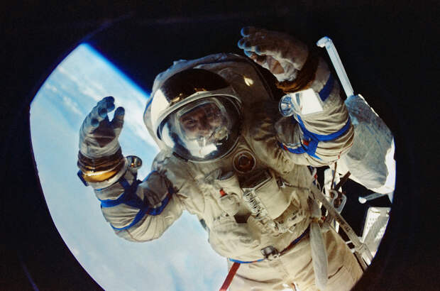 «Наш полет — готовый сюжет для фантастики» Советские космонавты выполнили уникальную миссию. Почему ее никто не смог повторить?