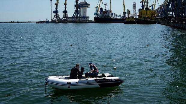 Лавров назвал условие для прохода судов с зерном в Черном море