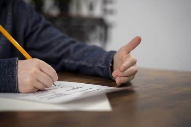 Война с ГДЗ: Минпросвещения объявило бой готовым ответам