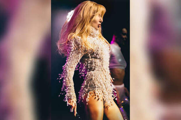 Певицу Светлану Лободу раскритиковали за концерт в Майами