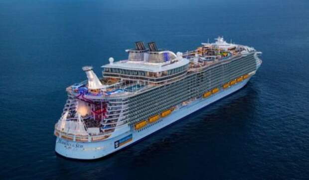 Внутри крупнейшего круизного лайнера Harmony of the Seas (25 фото)