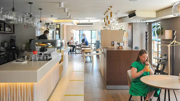 В Москве в нерабочие дни приостановят работу организаций торговли и общепита