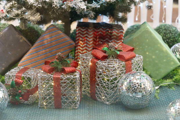 Имам Хайруллин объяснил, какие подарки можно дарить и принимать на Новый год