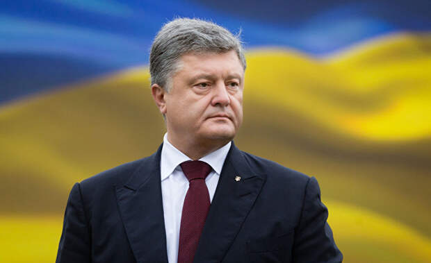 Президент Украины Петр Порошенко на параде по случаю 25-летней годовщины со Дня Независимости Украины в Киеве