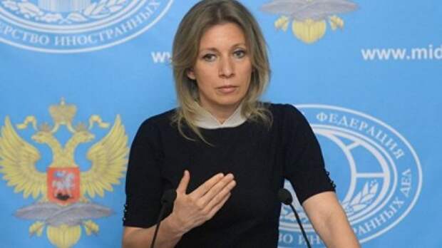 Захарова пригрозила ответными мерами журналистам из США