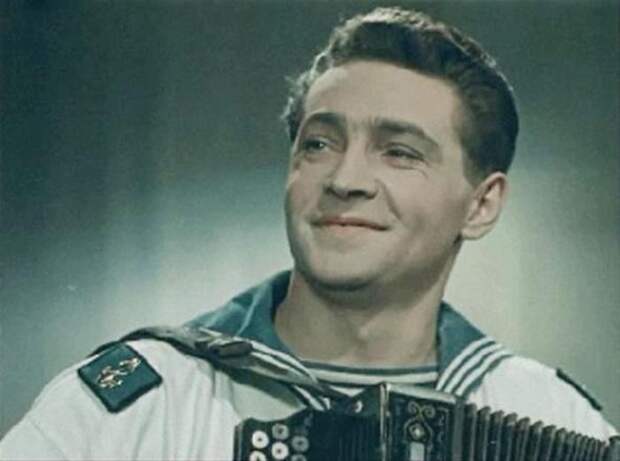 О чём молчал Вячеслав Тихонов