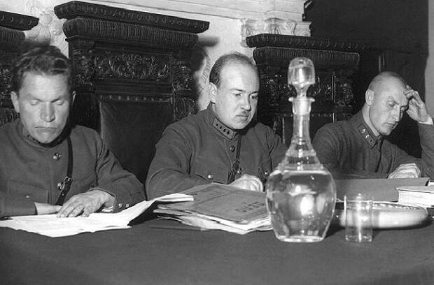 Тройки НКВД: каких подсудимых они оправдывали
