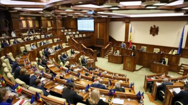14 октября, в православный праздник Покрова Пресвятой Богородицы, парламент Молдовы, большинство в котором принадлежит...