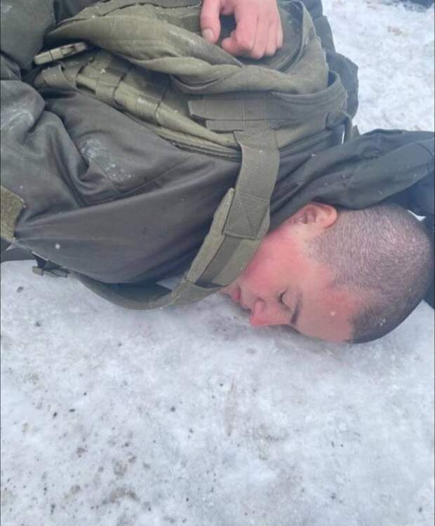 Солдат-срочник Артемий Рябчук, застреливший пятерых человек, задержан