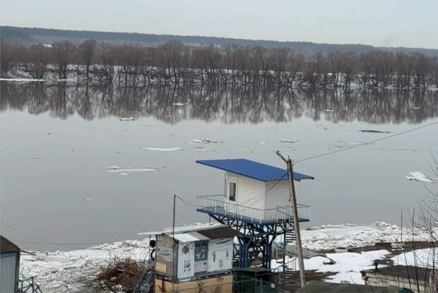 Подмосковье начало затапливать