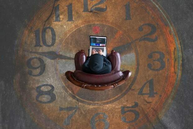 Гипотеза о фантомном времени