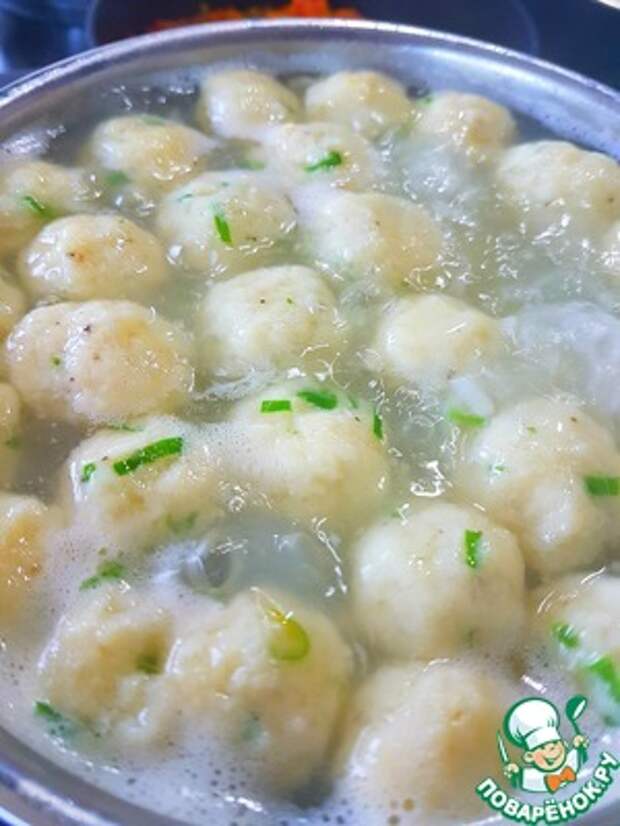 Рыбный суп с сырными шариками Суп